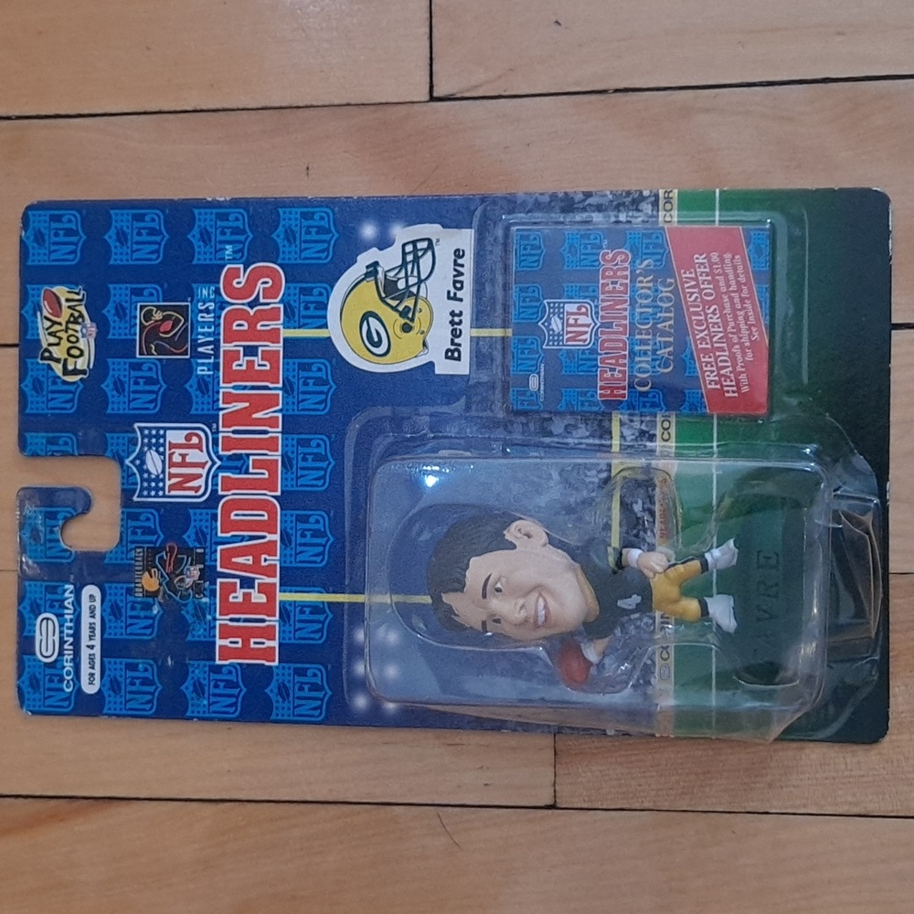 Vintage 1996 NFL Headliners Brett Favre Green Bay Packers
